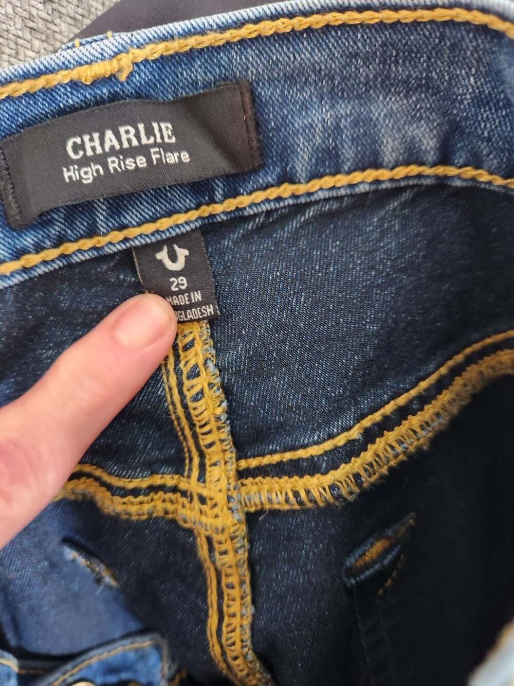 True Religion Jeans Women's 26x32 Blue Charlie High Rise Flared Denim NWT - Picture 6 of 6